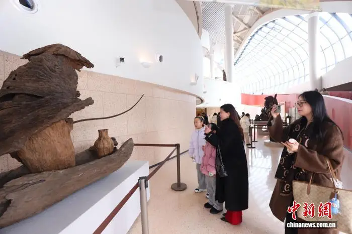 “一帶一路”暨巴蜀文化旅遊走廊珍稀文藏展在重慶梁平啟幕