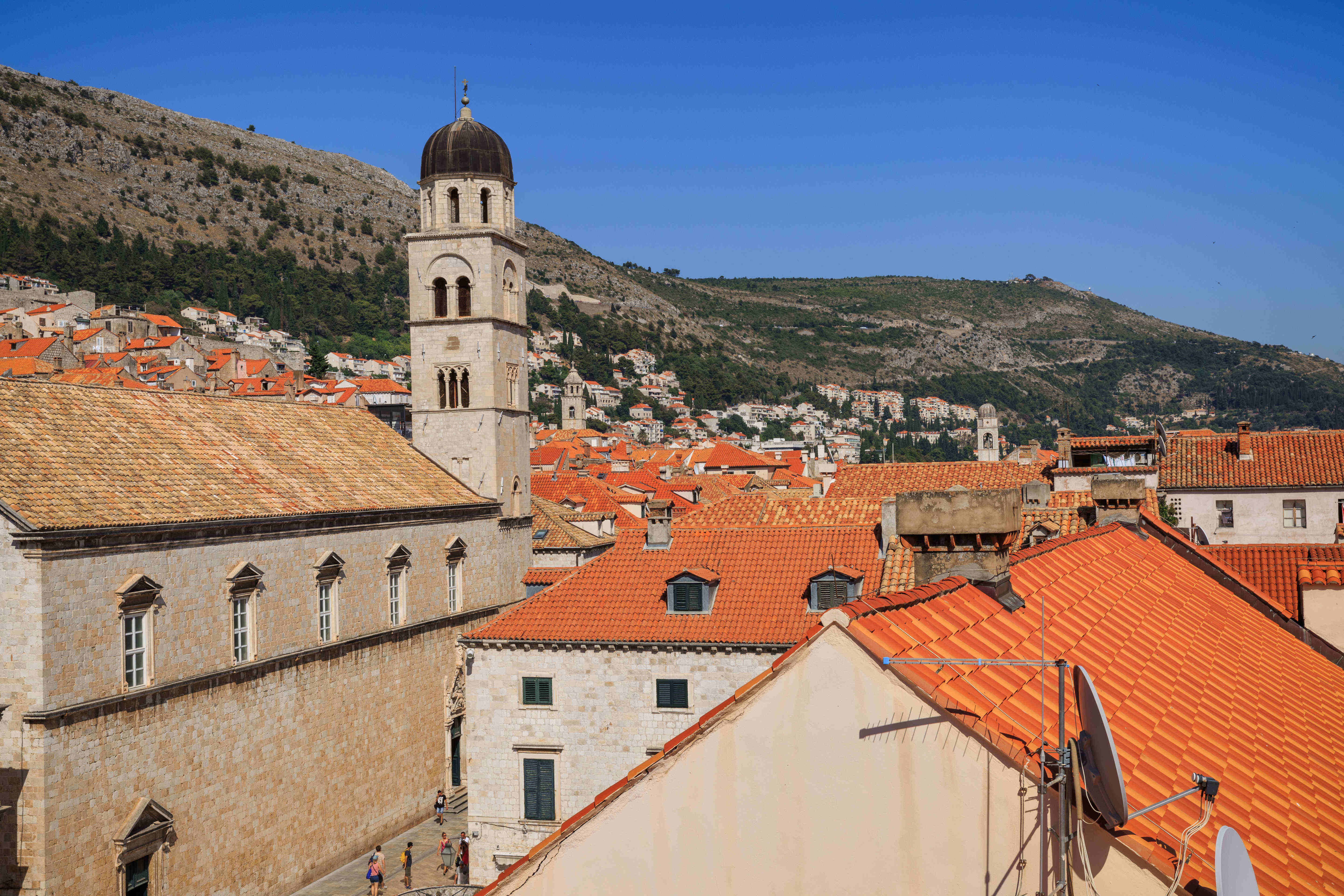 考研後留學加速！利用考研成績申請保障團隊承諾錄取立即諮詢